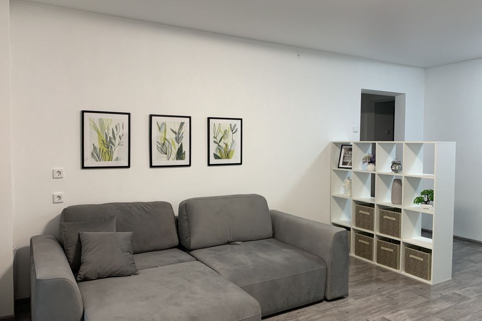Сдаётся 2-комнатная квартира, 55 м²