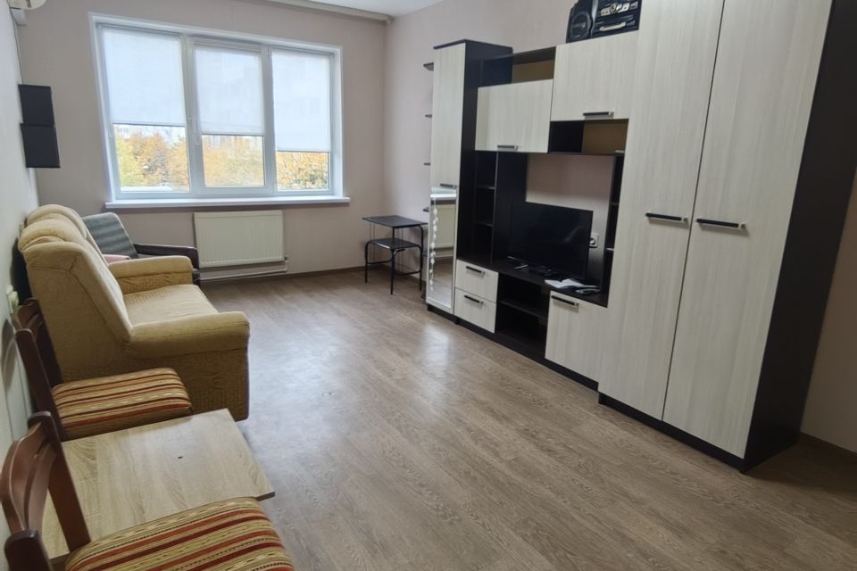 Сдаётся 1-комнатная квартира, 38 м²