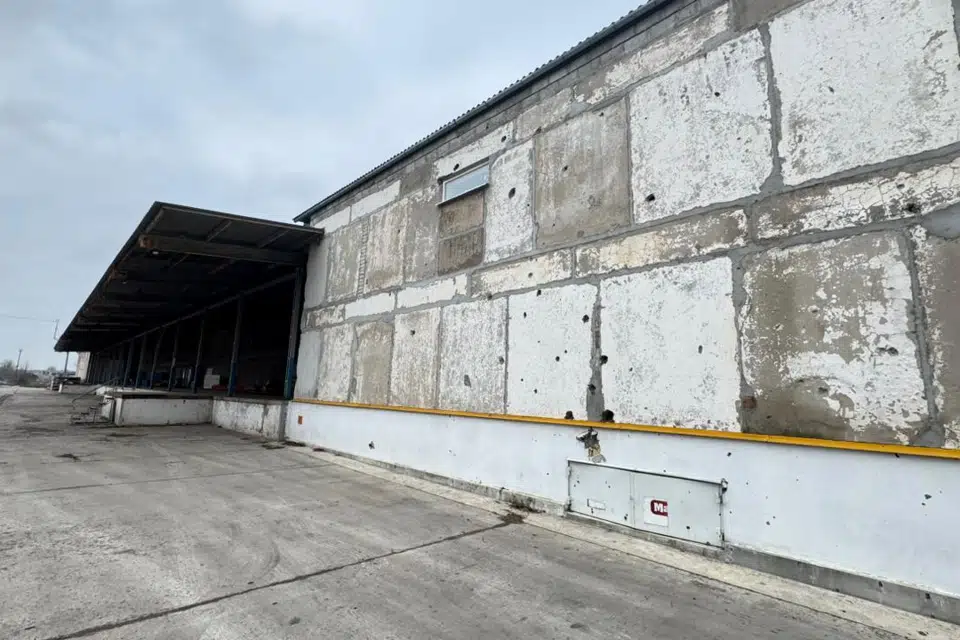 Сдаётся склад, 4693 м²