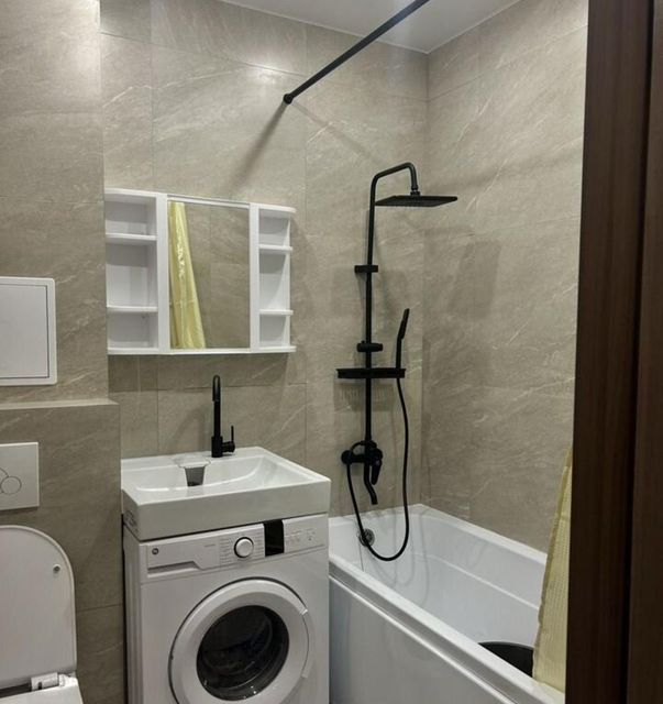 Сдаётся 1-комнатная квартира, 39 м²