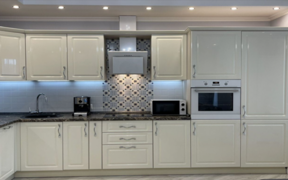 Сдаётся 1-комнатная квартира, 42 м²