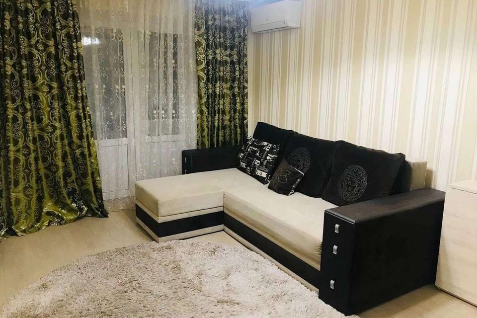 Сдаётся 1-комнатная квартира, 36 м²
