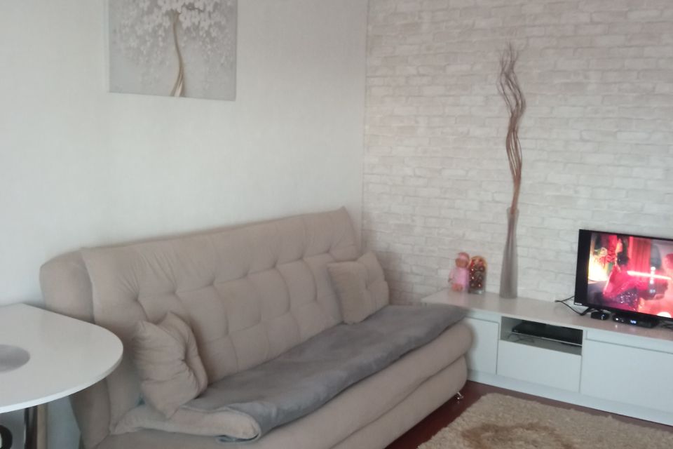 Сдаётся 1-комнатная квартира, 37 м²