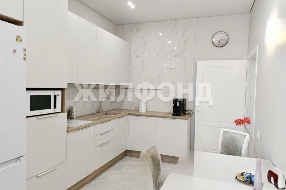 Сдаётся 1-комнатная квартира, 43 м²