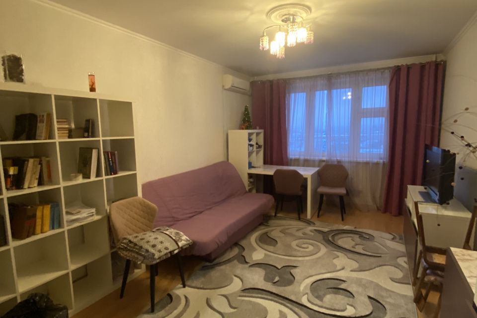 Сдаётся 2-комнатная квартира, 63 м²