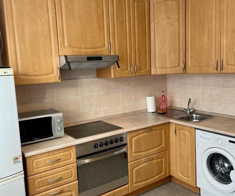 Сдаётся 2-комнатная квартира, 53 м²