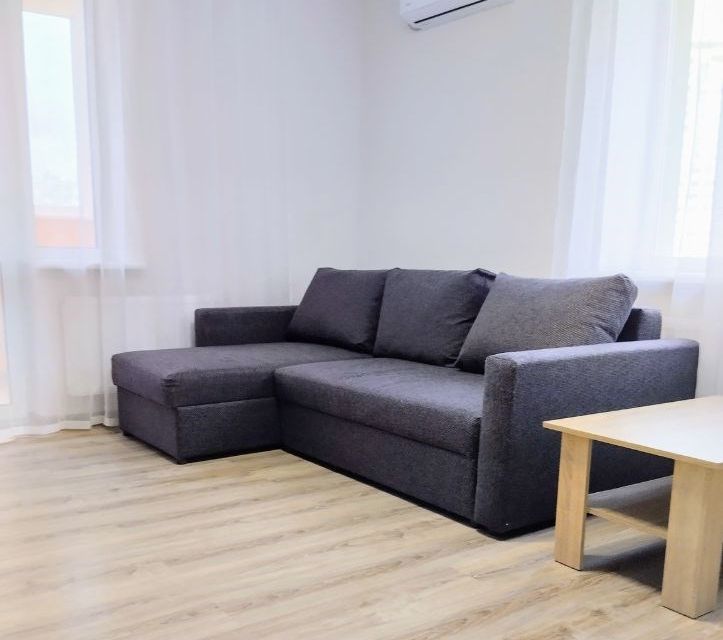 Сдаётся 2-комнатная квартира, 52 м²