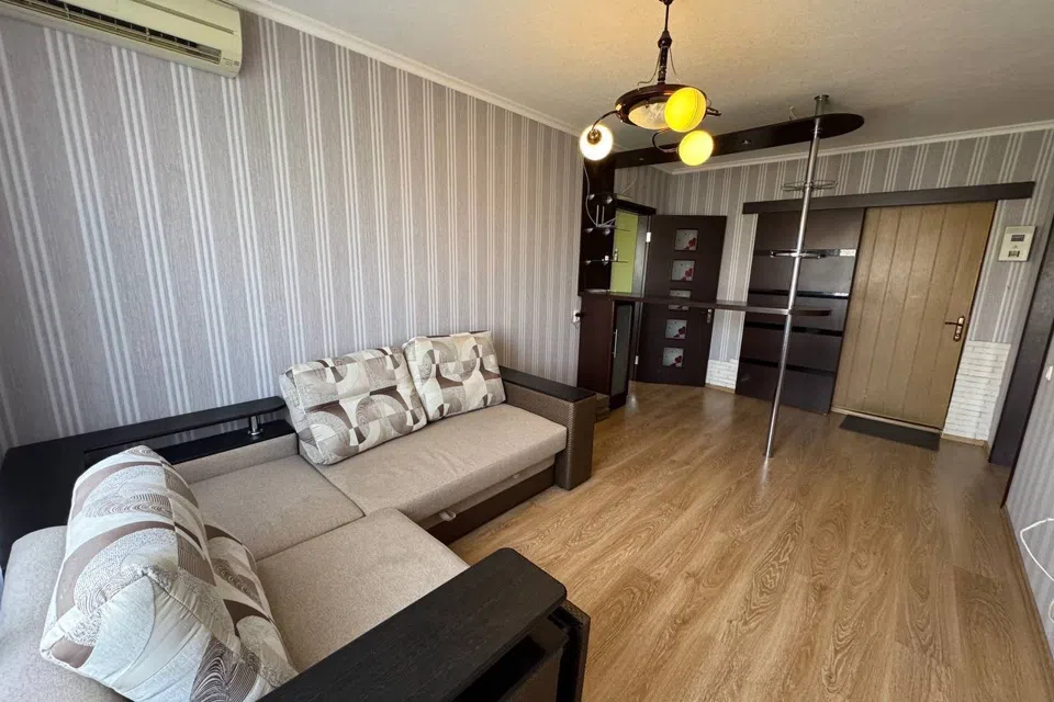 Сдаётся 2-комнатная квартира, 54 м²
