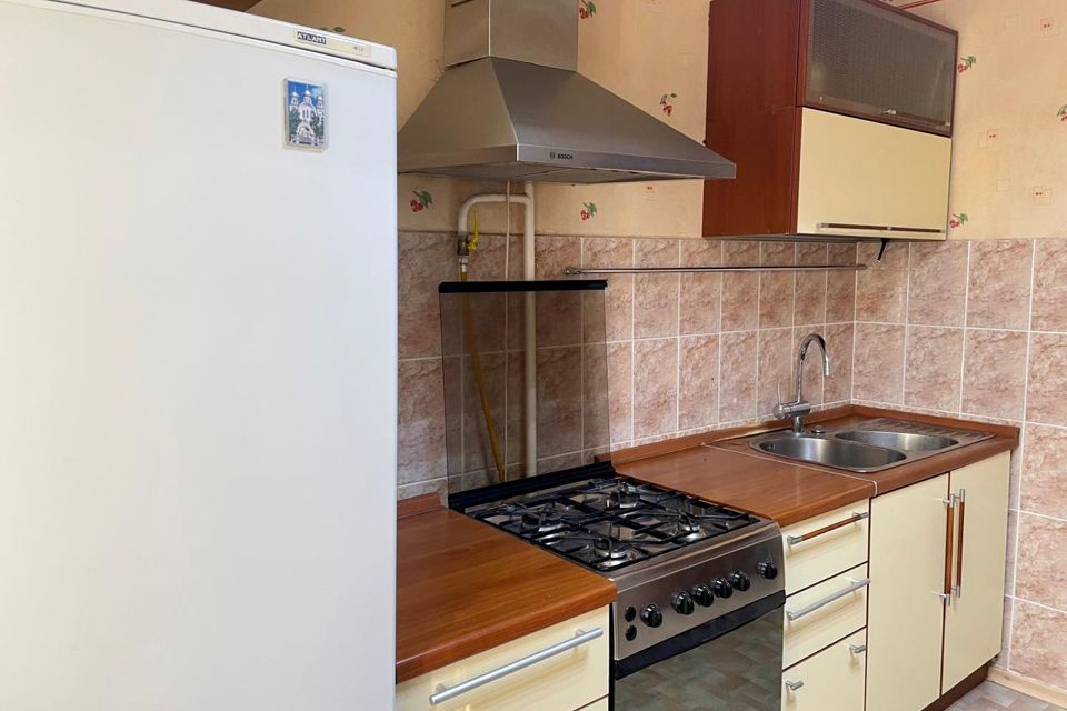 Сдаётся 2-комнатная квартира, 52 м²