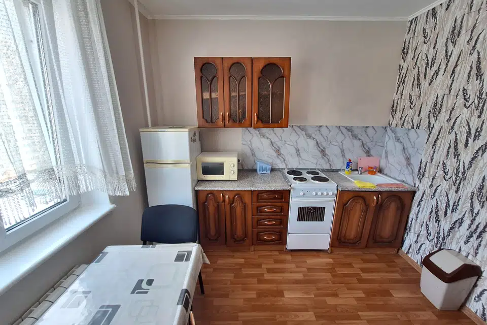 Сдаётся 1-комнатная квартира, 38 м²