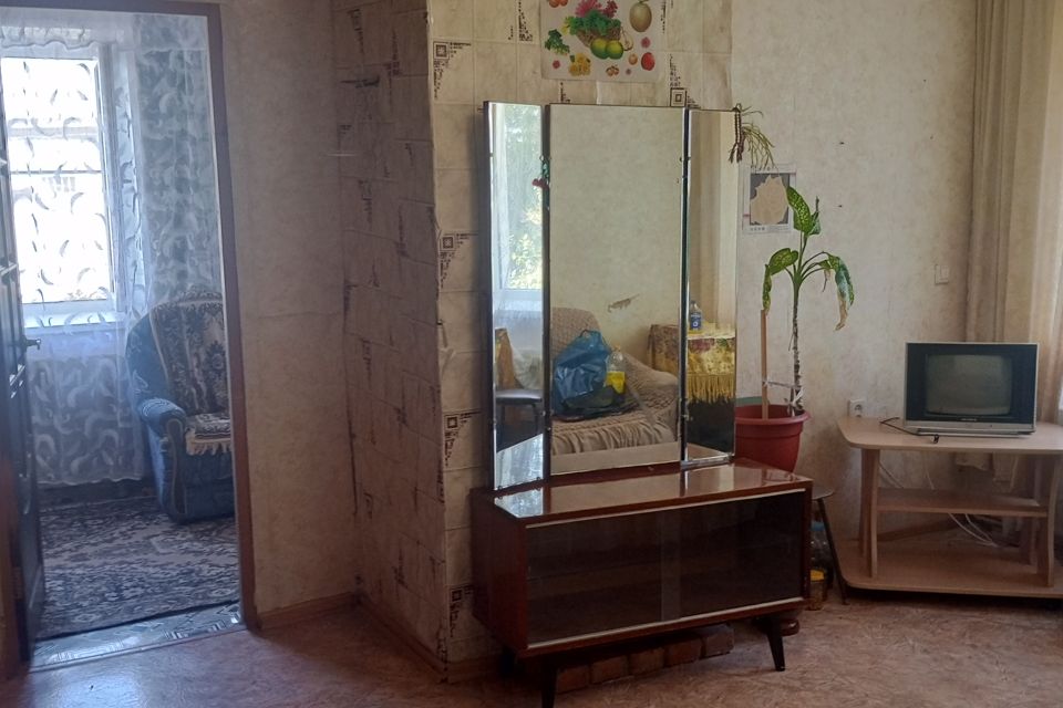 Сдаётся 2-комнатная квартира, 37 м²