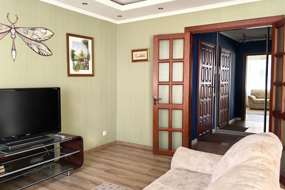 Сдаётся 3-комнатная квартира, 90 м²
