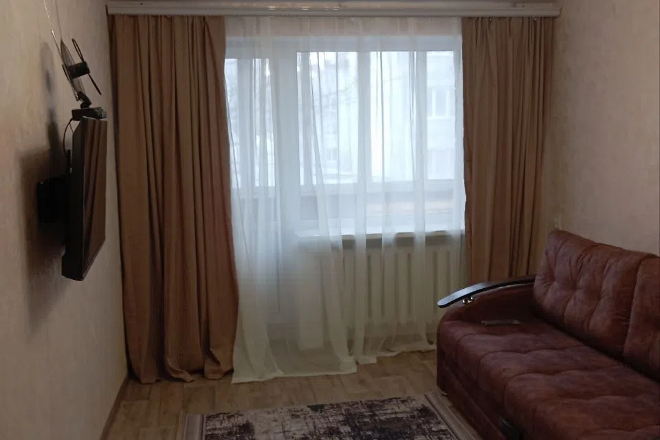 Сдаётся 2-комнатная квартира, 50 м²