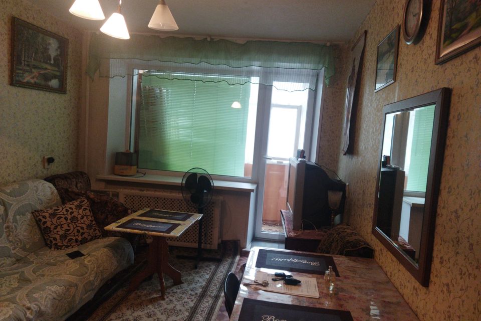 Сдаётся 1-комнатная квартира, 50 м²