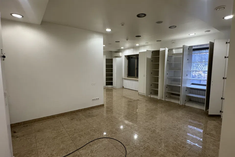 Сдаётся помещение своб. назначения, 178.5 м²