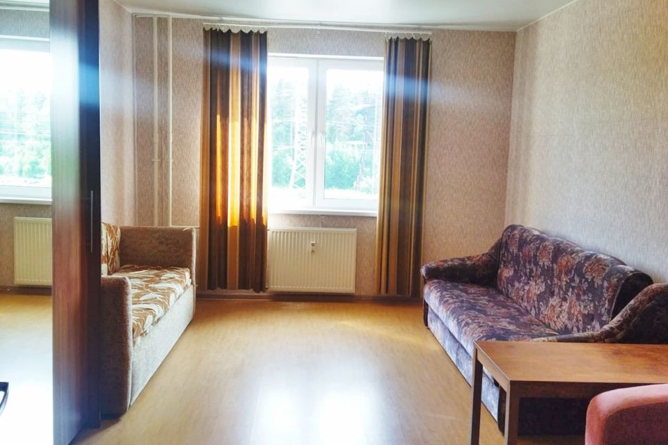 Сдаётся 4-комнатная квартира, 120 м²