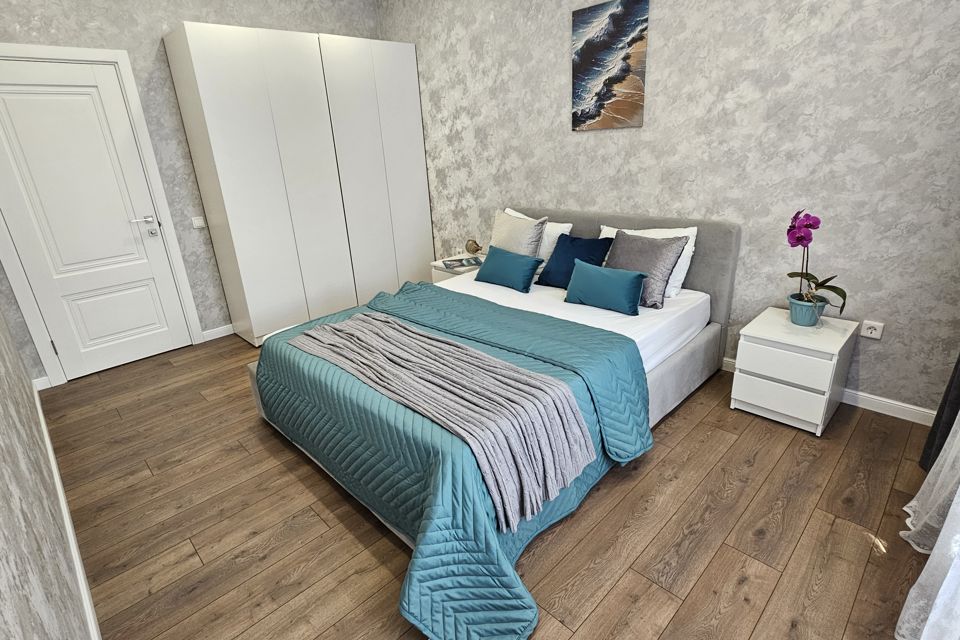 Сдаётся 2-комнатная квартира, 57 м²