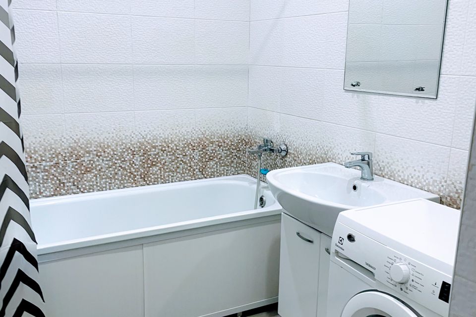 Сдаётся 2-комнатная квартира, 60 м²