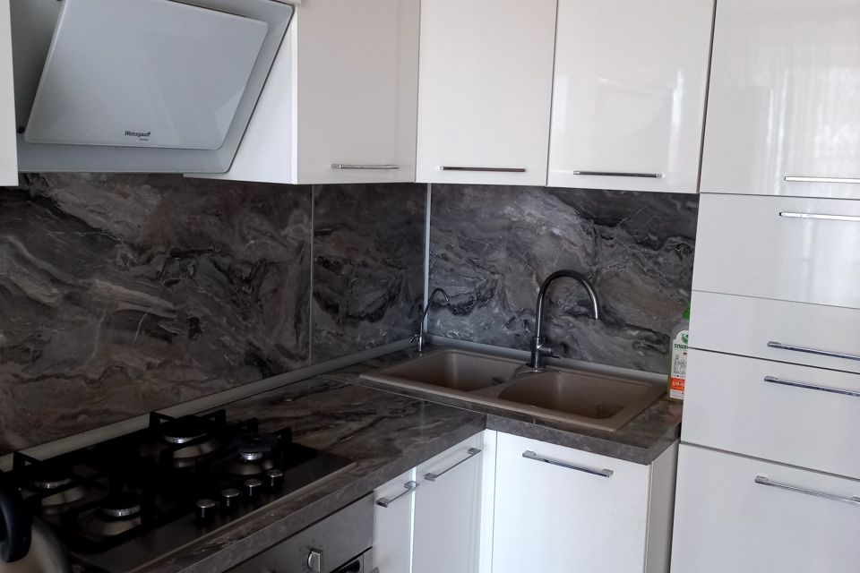 Сдаётся 2-комнатная квартира, 50 м²