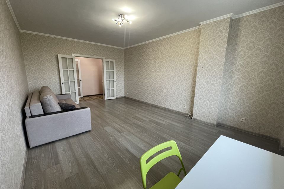 Сдаётся 1-комнатная квартира, 49.3 м²