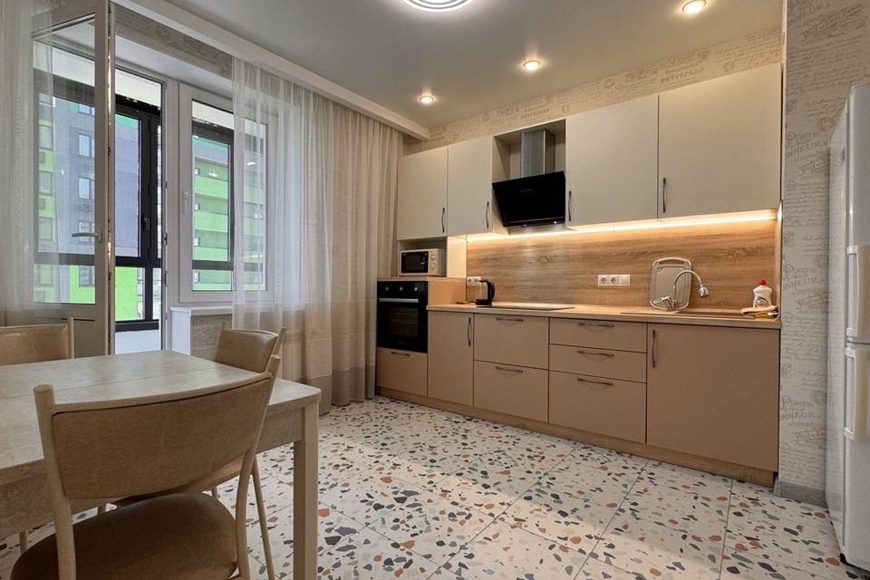 Сдаётся 1-комнатная квартира, 46 м²