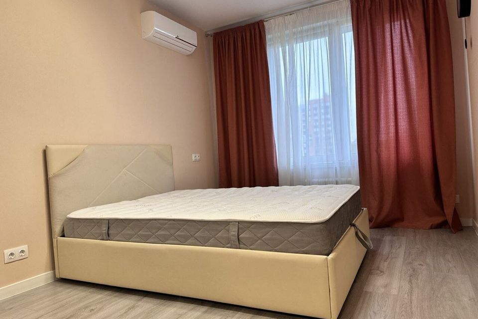 Сдаётся 1-комнатная квартира, 38 м²