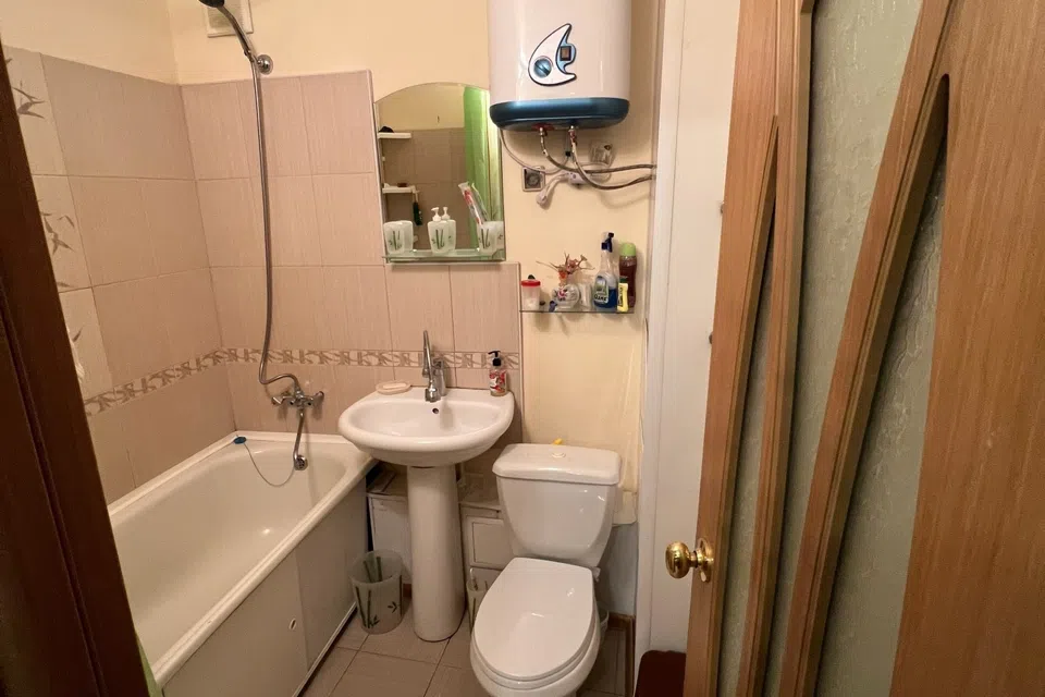 Сдаётся 1-комнатная квартира, 38 м²