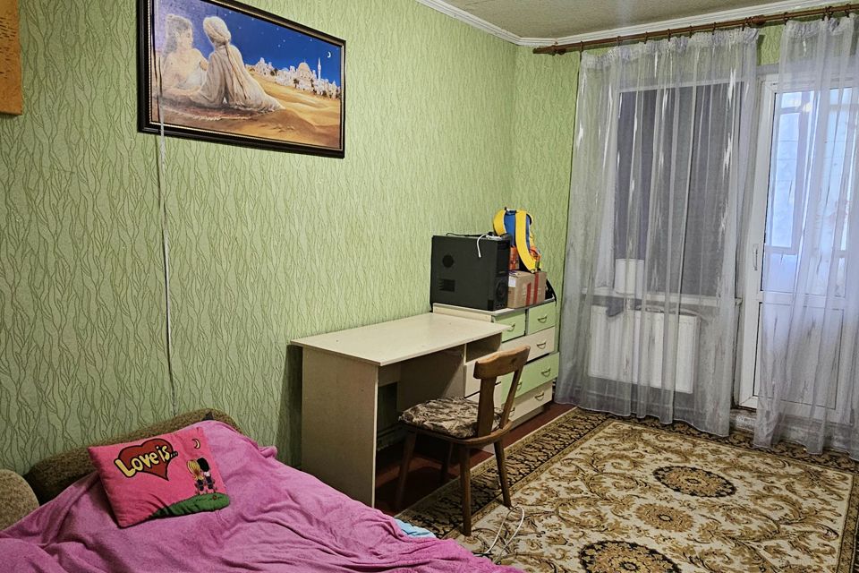 Сдаётся 2-комнатная квартира, 57 м²