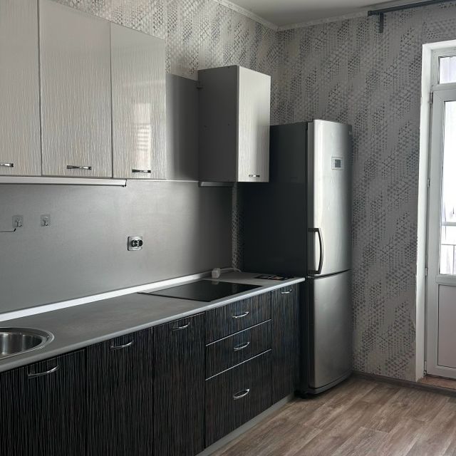 Сдаётся 1-комнатная квартира, 42.2 м²