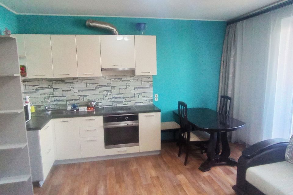 Сдаётся 2-комнатная квартира, 60 м²