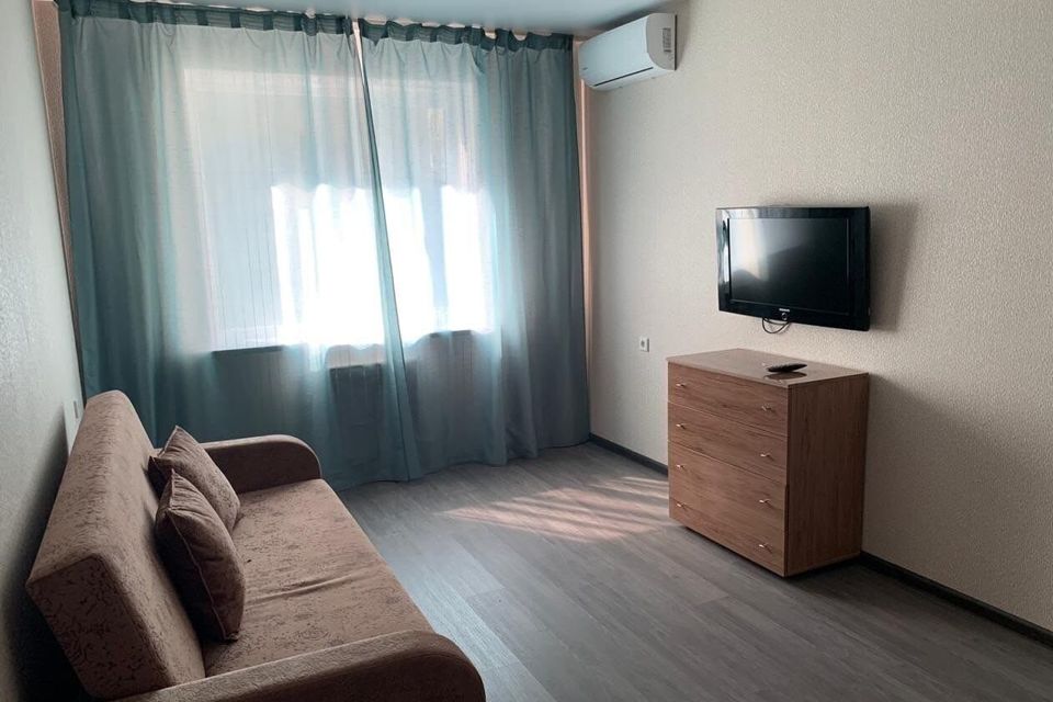 Сдаётся 1-комнатная квартира, 39 м²