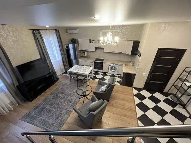 Сдаётся 3-комнатная квартира, 81 м²