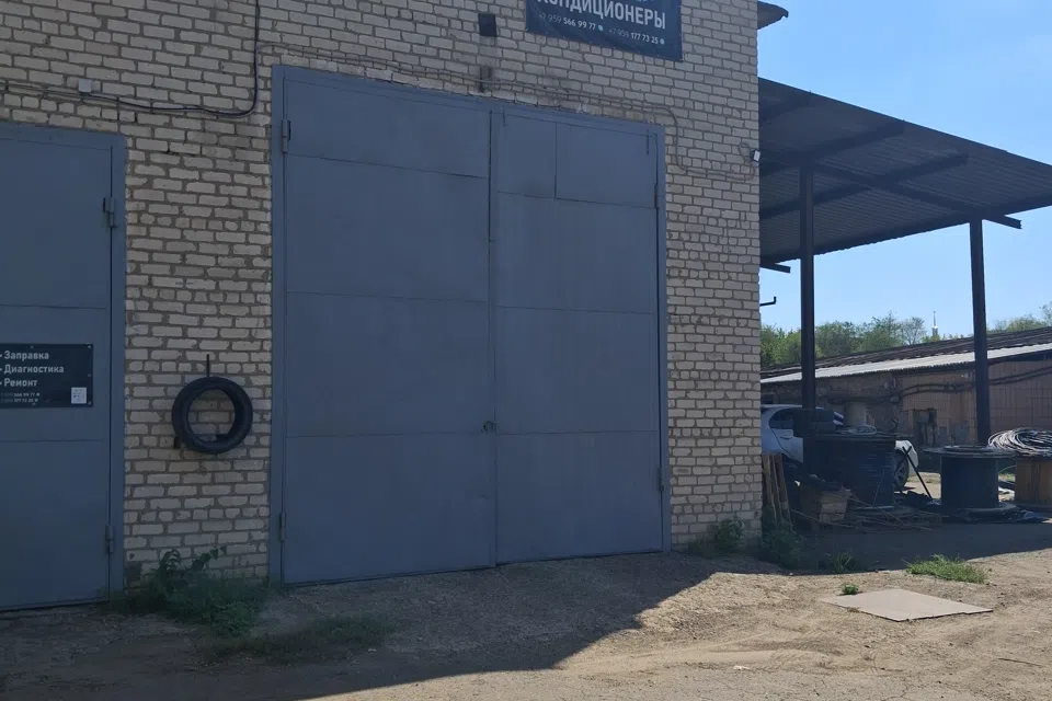 Сдаётся производственное помещение, 300 м²