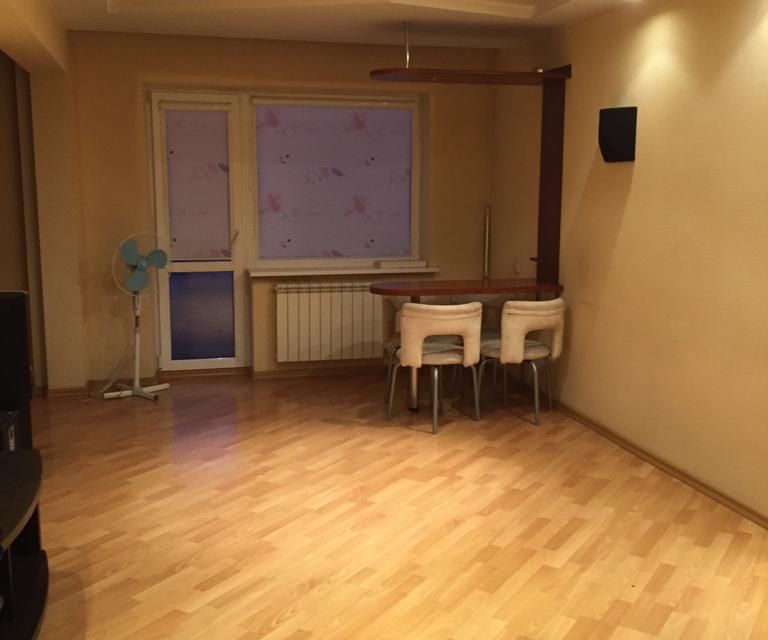 Сдаётся 3-комнатная квартира, 61.8 м²