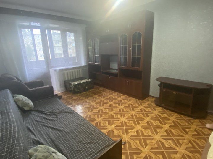 Сдаётся 1-комнатная квартира, 37 м²