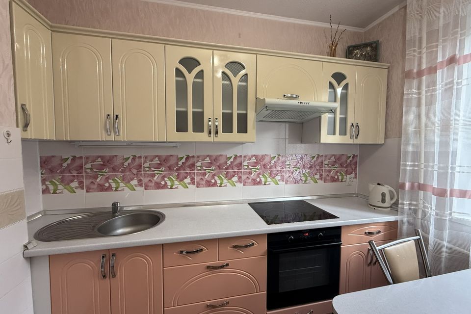 Сдаётся 2-комнатная квартира, 52.5 м²