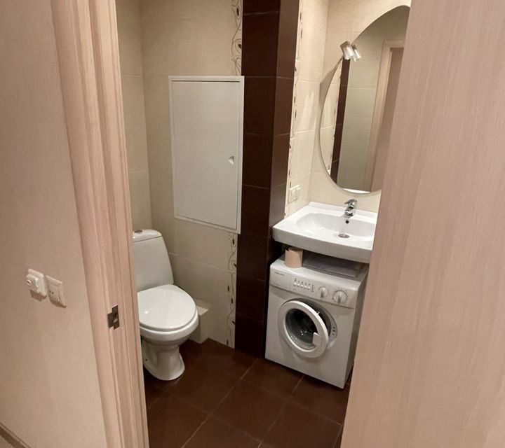 Сдаётся 1-комнатная квартира, 38 м²