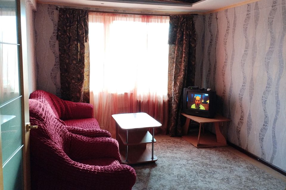 Сдаётся 2-комнатная квартира, 42 м²