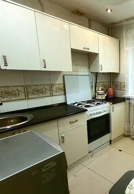 Сдаётся 3-комнатная квартира, 61.2 м²