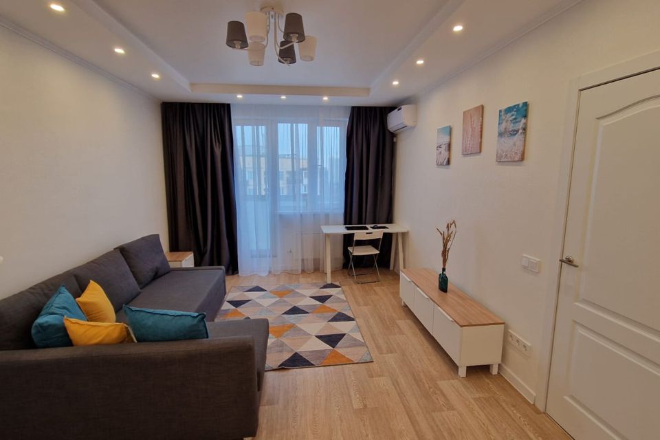 Сдаётся 1-комнатная квартира, 39 м²