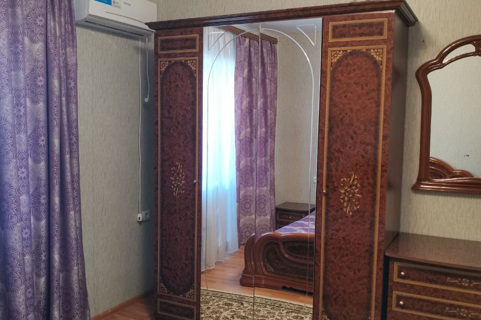 Сдаётся 1-комнатная квартира, 37 м²
