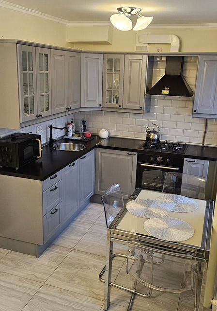 Сдаётся 1-комнатная квартира, 42 м²