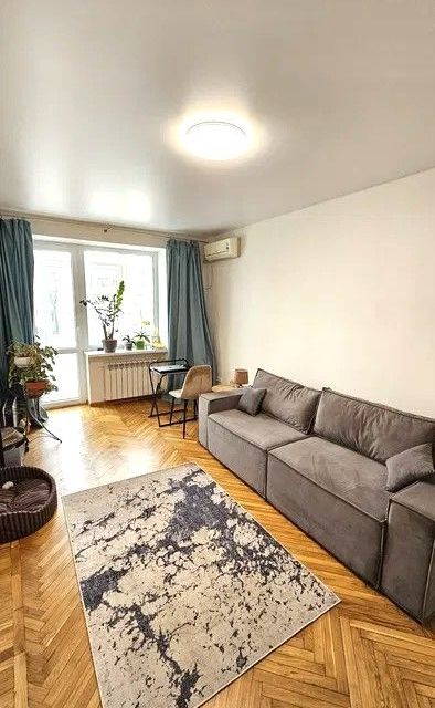 Сдаётся 2-комнатная квартира, 49 м²