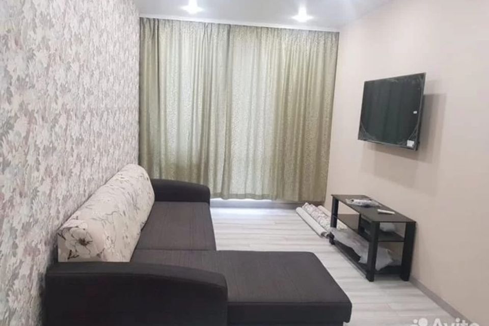 Сдаётся 1-комнатная квартира, 46 м²