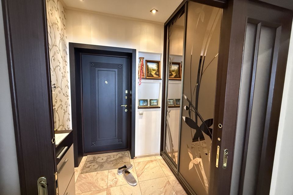 Сдаётся 2-комнатная квартира, 55 м²