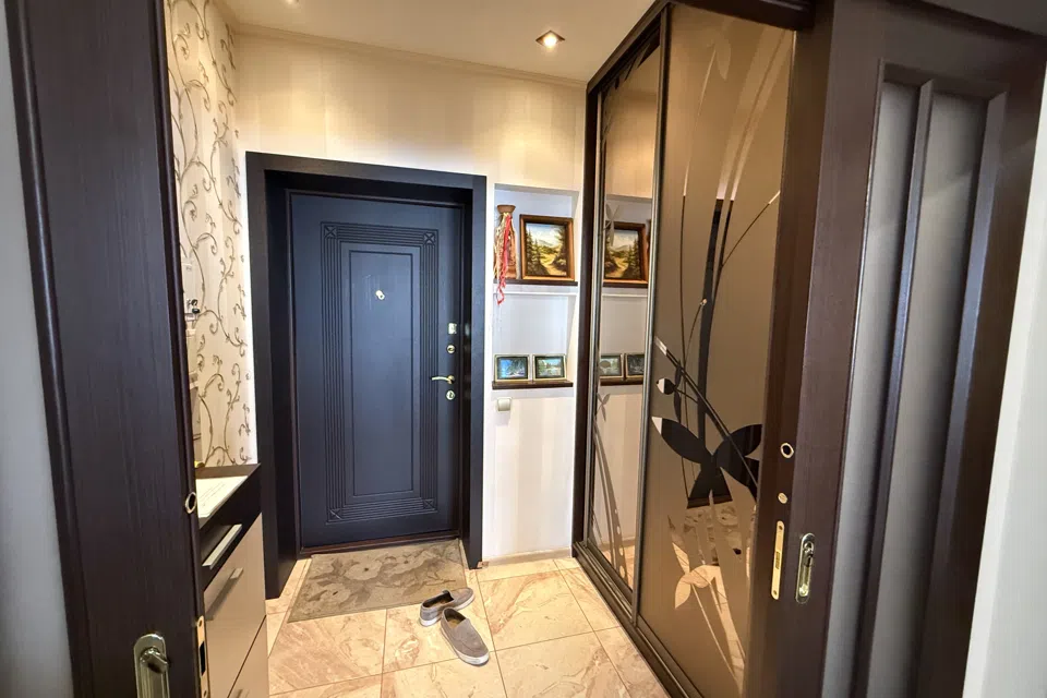 Сдаётся 2-комнатная квартира, 55 м²