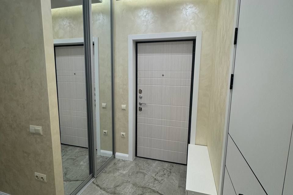 Сдаётся 1-комнатная квартира, 42 м²