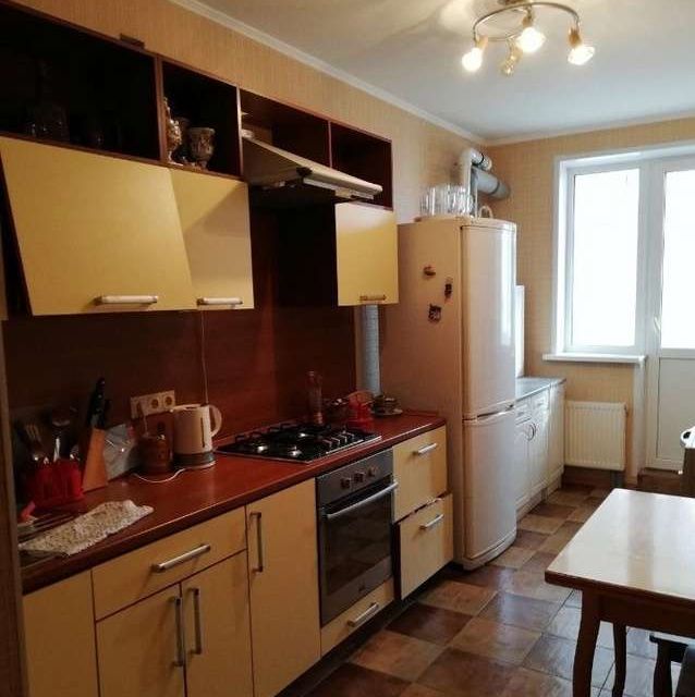 Сдаётся 2-комнатная квартира, 64 м²