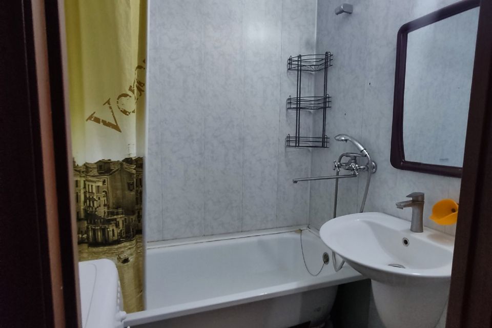 Сдаётся 2-комнатная квартира, 52 м²