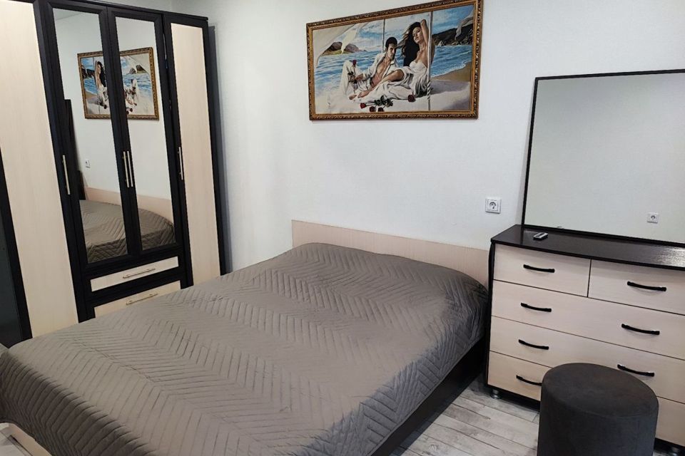 Сдаётся 2-комнатная квартира, 68 м²